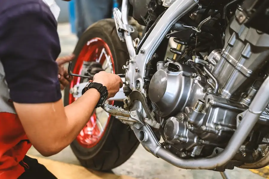 Fulton, MO’s Best Motorcycle, Truck, & Hybrid Auto Mechanic | CT Automotive and Cycle Fulton, MO’s Best Motorcycle, Truck, & Hybrid Auto Mechanic | CT Automotive and Cycle